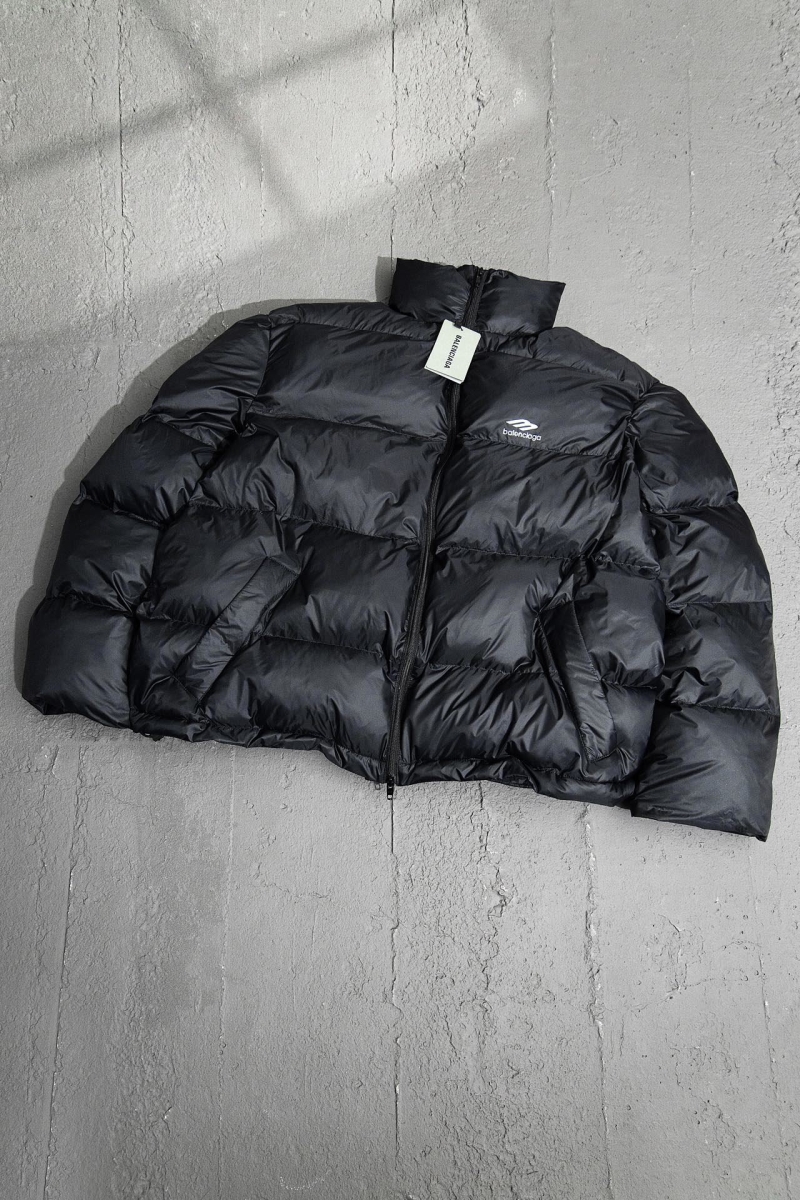 Ba*len*cia*ga coats